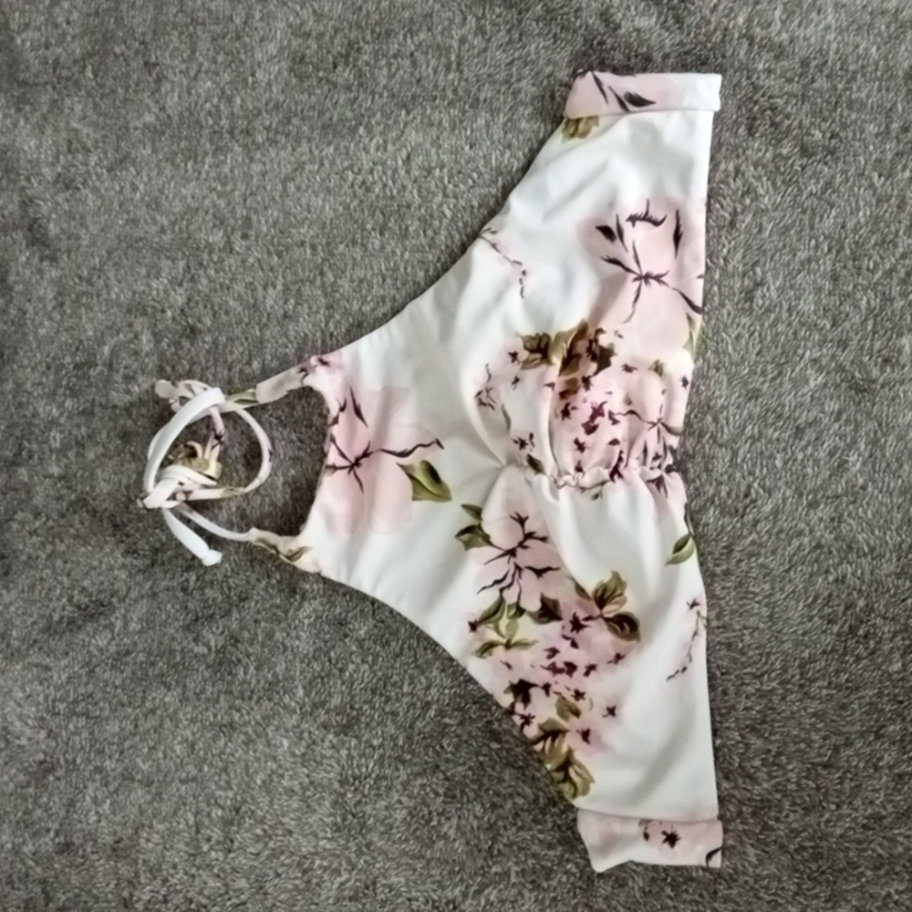 Beach Riot Greece High Neck Bikini Top